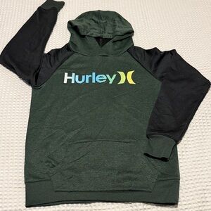 Hurley youth pullover hoodie with raglan sleeves and a kangaroo pocket EUC YL